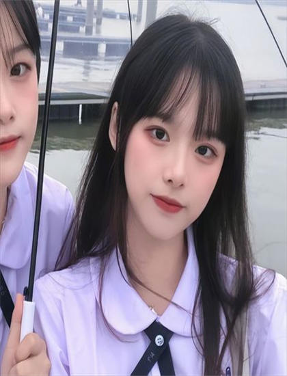 《湾畔倾情 第四季》叙事手法解析大师级的：时间线安排与视角切换技巧探讨